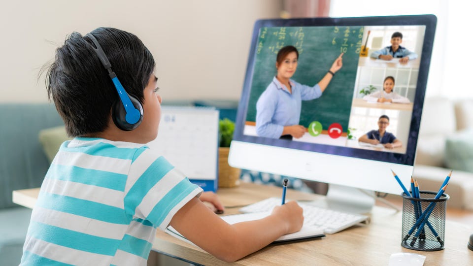 Experience the Magic of Online Schooling with eLearning!